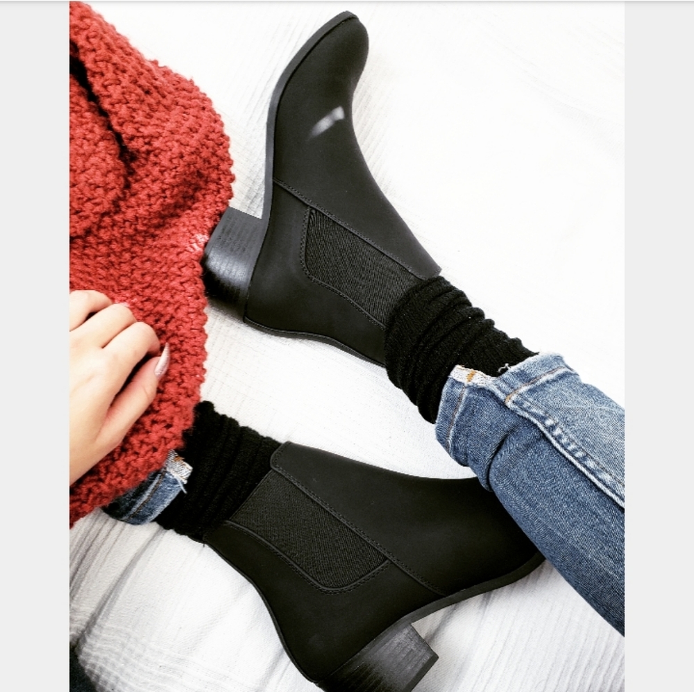 🚨//Winter Lovin// ankle boots - Picture 6 of 6